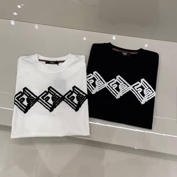 フェンディ FFプリントTシャツ スーパーコピー fel59652